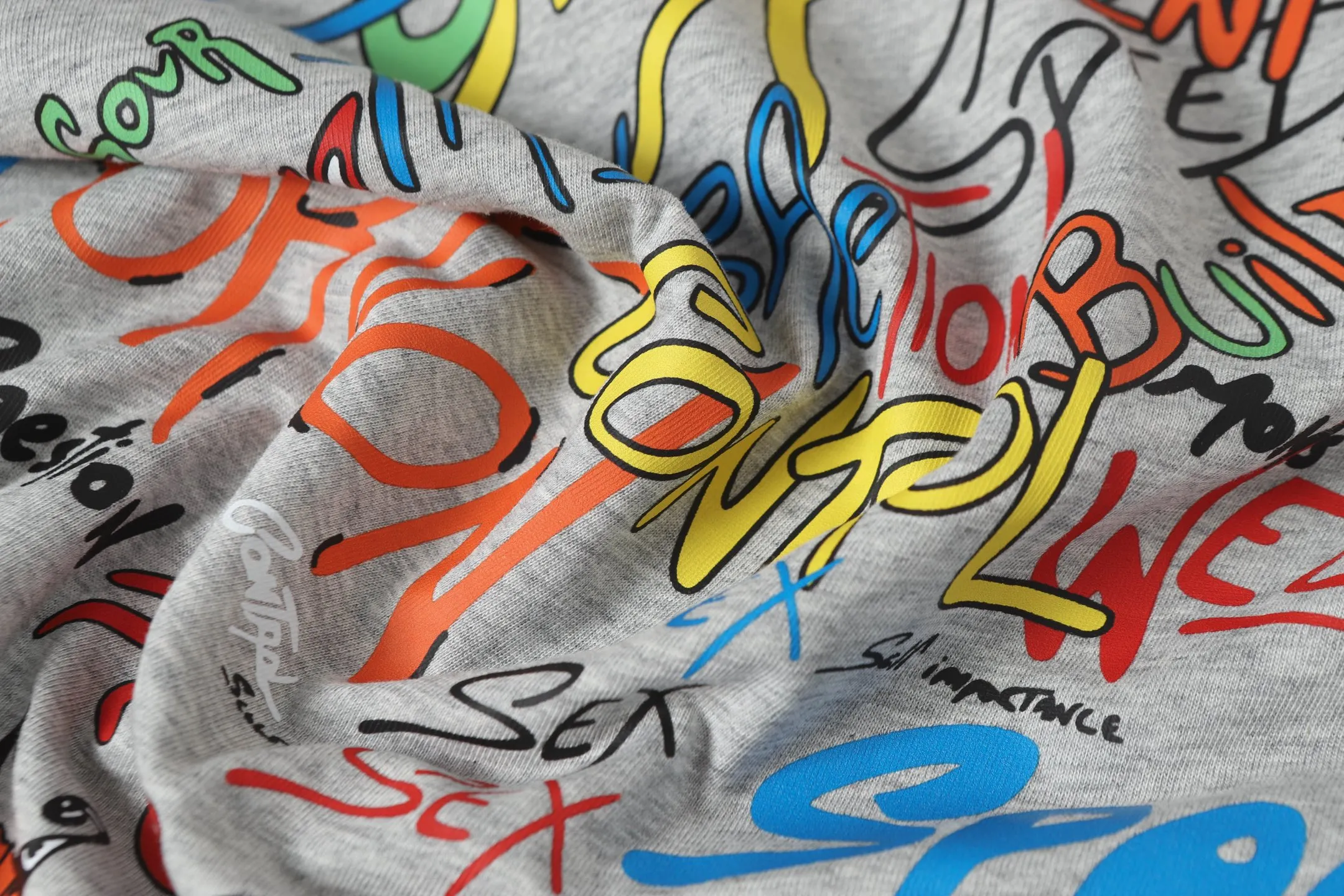P160 Cross-border model. Those who pursue quality, please do not place an order. -Chrome Hearts/Chrome Hearts Sanskrit printed popular long-sleeved T-shirt -High weight, high density and high quality. The wool is soft, delicate and skin-friendly. It feels soft and silky. It has excellent warmth and skin-friendly properties.